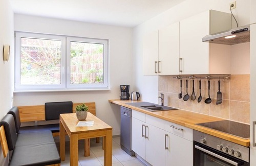 Wittduen Apartment | Wohnung "casa del Mar" Der Großzügige Garten und die Terrasse der Ferienwohnung "casa del Mar" Laden Sie und Ihre Familie zum Relaxen, Spielen und Verweilen ein
