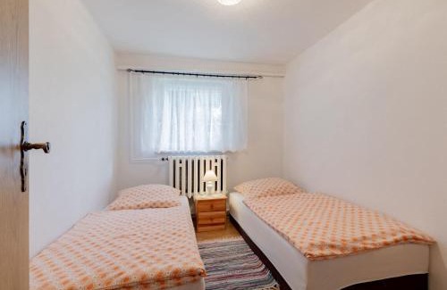 Kroepelin Apartment | Wohnung im OT Brusow mit Garten