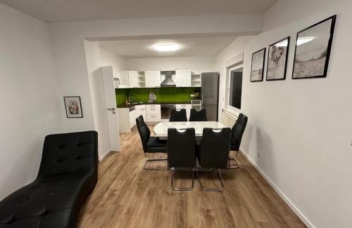 Sinsen-Lenkerbeck Apartment | Wohnung mit Garten EG - GuestRooms24 - Marl