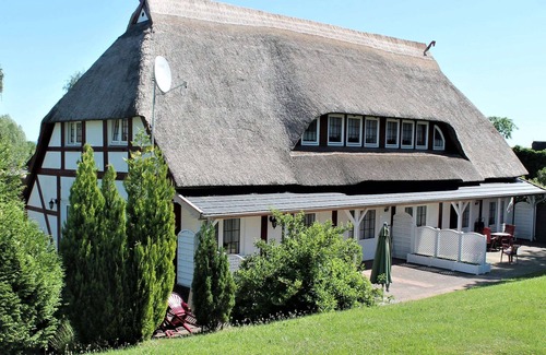Wohlenberg Apartment | Wohnung mit Garten in Kluetz