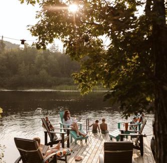Huntsville House | Wolegib Waterfront Retreat in Muskoka