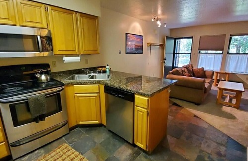 Wolf Creek Condo | Wolf Lodge 2BR Condo in Eden ,Utah Sleeps 6 Just minutes from Powder Mountain