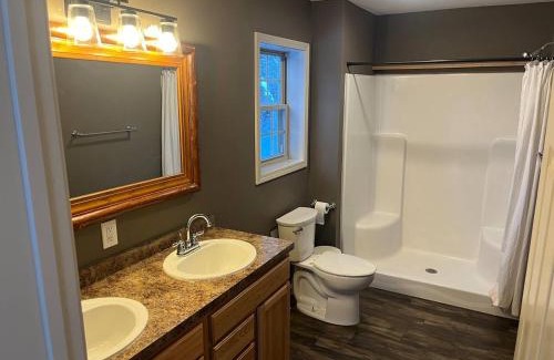 Ray Brook Apartment | Wolf Pond 2 ONLY 3 Miles to Lake Placid