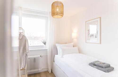 Wolfsburg Apartment | Wolfsburg Innenstadt - HAPPYHOME - direkt in der Porschestraße, 5 Personen & Kind, 3 Zimmer