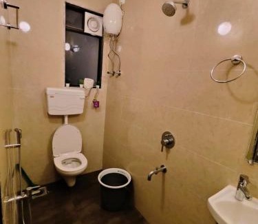 Vada Villa | Wollywood, Wada