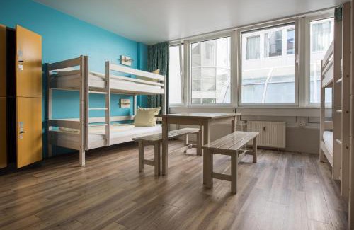 Ludwigsvorstadt-Kliniken Hostel | Wombat's City Hostel Munich Hauptbahnhof