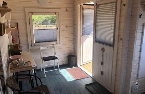 Saulkrasti Other | WOMOCAMP Holzhütte 2 with shared WC