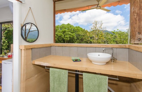 Cow Bay House | Wompoo Eco Retreat - Rambutan Bungalow with views