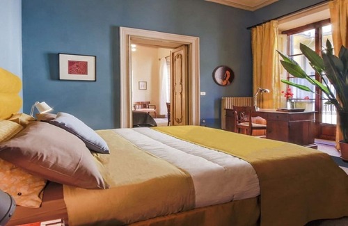Duomo Apartment | WONDEFULLY HISTORICAL!LARGE SPACES- PIAZZA DELLA SIGNORIA,SANTA MARIA DEL FIORE