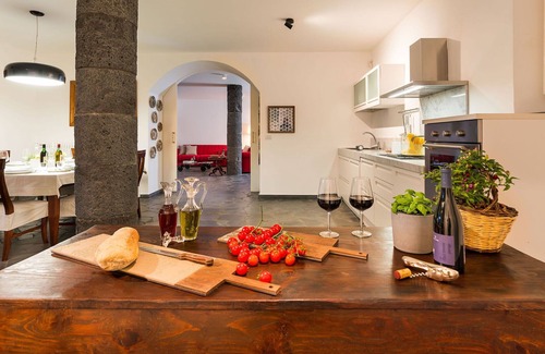Castiglione di Sicilia Villa | Wonderful private villa with WIFI, private pool, A/C, TV, terrace, panoramic view and parking