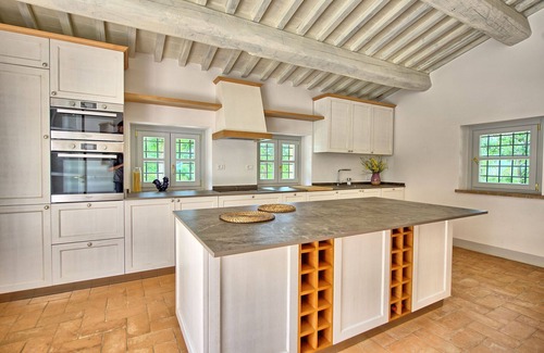 San Casciano dei Bagni Villa | Wonderful private villa for 10 people with WIFI, A/C, private pool and panoramic view