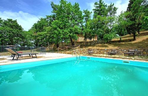 San Casciano dei Bagni Villa | Wonderful private villa for 10 people with WIFI, A/C, private pool and panoramic view