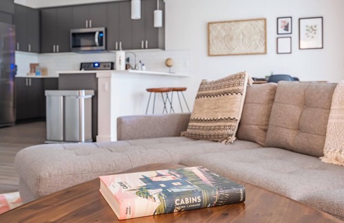 Redmond Apartment | Wonderful 1BR in Redmond, Rooftop + Pet-Friendly