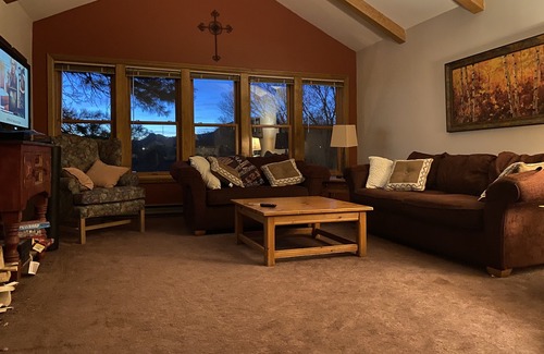 Durango Condo | Wonderful 2 bedroom 21/2 bath condo on 2 levels with nice views