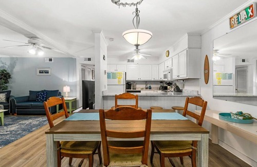 North Ocean City Condo | Wonderful 2 BR 2 BA Unit in Family Friendly Complex with a Huge Pool!