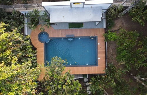 Peermade Villa | Wonderful 6-bedroom villa in Pambanar for a relaxing getaway