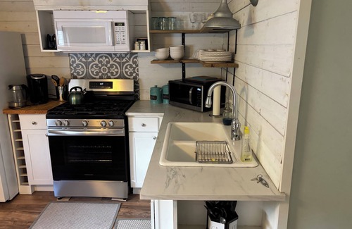 Eastern Vermont Apartment | Wonderful and cozy 2-bedroom apartment with WiFi in Morristown