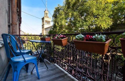 Vera Apartment | Wonderful apartment in the city center of Tbilisi