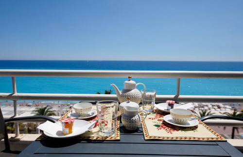 Carre d'Or Apartment | Wonderful Apartment on Sea
