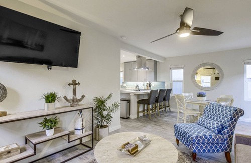 South Mission Beach House | Wonderful bayside home close to the ocean w/WiFi, patio, private washer/dryer