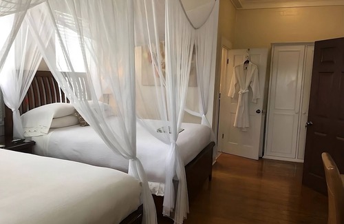 Uptown - Upper Duval House | Wonderful Beach Vacation! 3 Pools, Access to 2 Beaches, Minutes from Sunset Pier