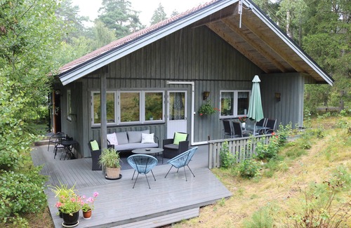 Yngsjo Ski Chalet | Wonderful cottage near the Baltic Sea with lovely beach and nice baths | SE01076