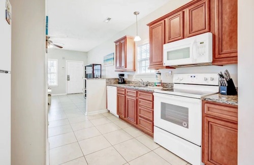 Myrtle Beach Cottage | Wonderful Cottage by the Soft Sand Beach