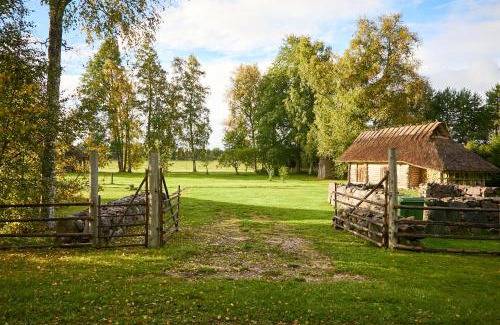 Rahtla House | Wonderful cozy cottage with a view of Sheep