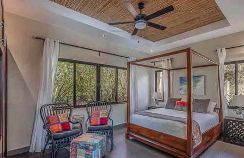 Playa Guiones House | Wonderful family home w/ inf. pool in private community s
