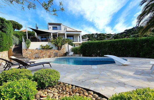 Les Issambres Villa | Wonderful Villa, Walking Distance To Beach, Heated Swimming Pool, Wifi, Aircon