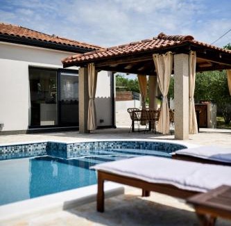 Tinj Villa | Wonderful Holiday House Bruno with heated pool