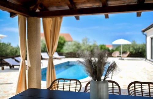 Tinj Villa | Wonderful Holiday House Bruno with heated pool