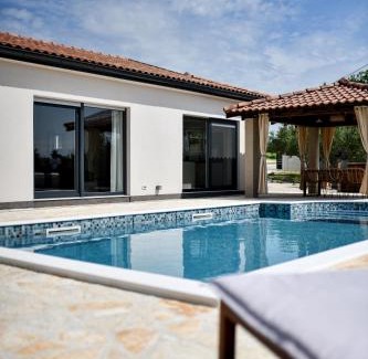 Tinj Villa | Wonderful Holiday House Bruno with heated pool