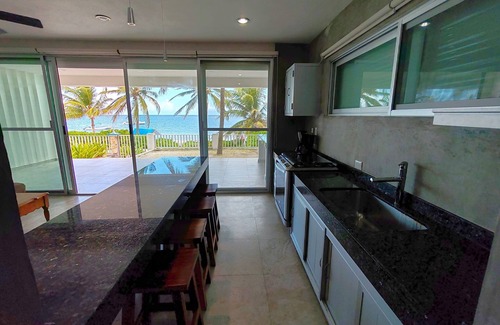 Puerto Morelos House | Wonderful House front to the beach in Puerto Morelos