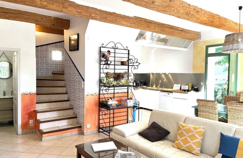 Serignan Villa | Wonderful house private pool in a protected green setting, close to everything