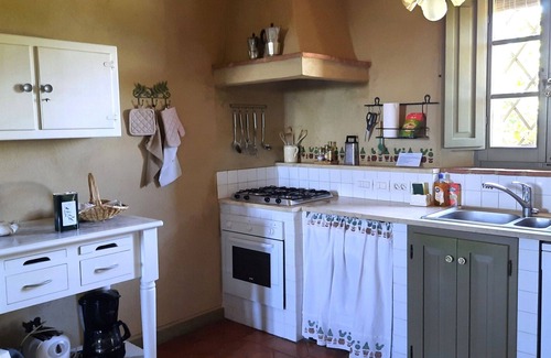 San Giovanni d'Asso Villa | Wonderful private villa with private pool, WIFI, A/C, TV, patio, panoramic view, close to Montalcino