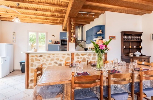 (le) Mesnil Hue House | Wonderful private villa for 8 people with WIFI, TV, terrace and parking