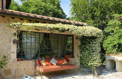 Penna in Teverina Villa | Wonderful private villa with private pool, WIFI, TV, patio, pets allowed, panoramic view and par...