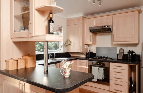 Cullachie House | Wonderful private villa for 4 people with WIFI, TV, patio, pets allowed, panoramic view and park.