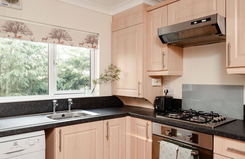 Cullachie House | Wonderful private villa for 4 people with WIFI, TV, patio, pets allowed, panoramic view and park.