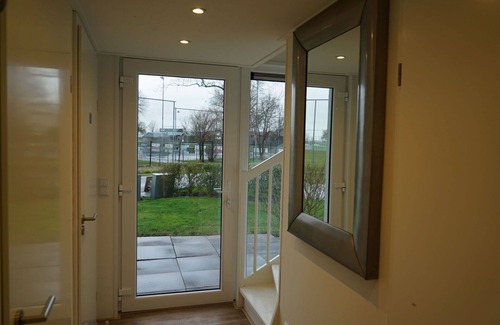 Graft House | Wonderful private villa for 10 guests with WIFI, pool, TV and terrace