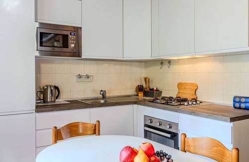 Claino Con Osteno House | Wonderful private villa for 4 people with WIFI, TV, patio, pets allowed and panoramic view