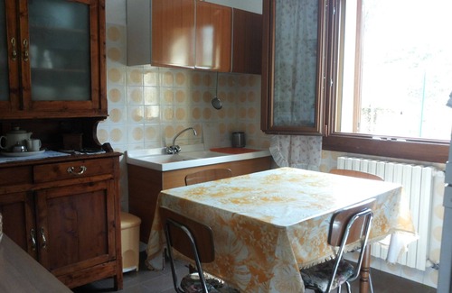 Porretta Terme House | Wonderful private villa for 4 guests with WIFI, TV, pets allowed, panoramic view and parking
