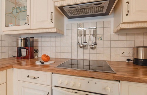 Bad Gastein House | Wonderful private villa for 4 people with WIFI, TV, terrace, pets allowed and parking