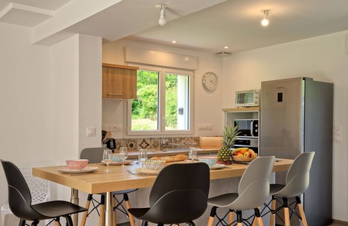 Plougrescant House | Wonderful private villa for 4 people with TV and terrace