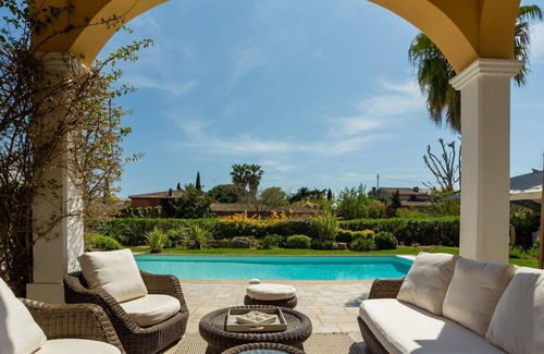 Les Restanques Villa | Wonderful private villa for 8 people with WIFI, private pool, A/C, TV, terrace and pets allowed