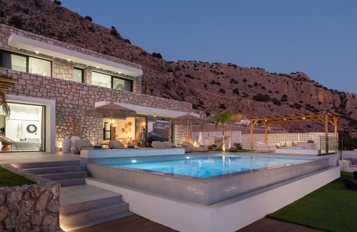 Prassonissi Villa | Wonderful private villa for 8 guests with WIFI, A/C, private pool, TV, balcony and parking