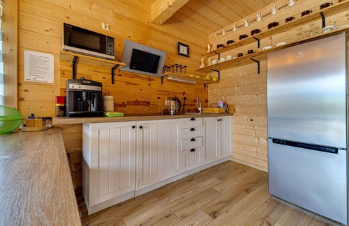 Czarny Dunajec House | Wonderful private villa for 7 people with WIFI, TV, patio, pets allowed and parking