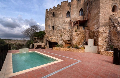 El Catllar House | Wonderful private villa with private pool, WIFI, TV, pets allowed, panoramic view and parking