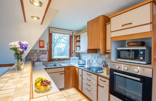 South Laggan House | Wonderful private villa for 6 people with WIFI, TV, terrace, pets allowed and panoramic view